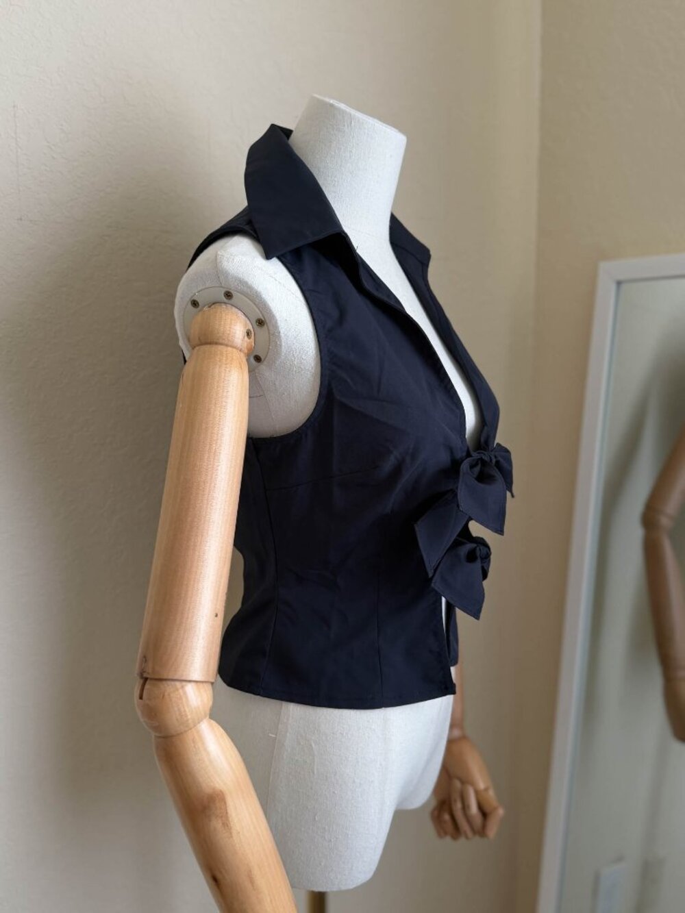Lioness Navy Bow Front Vest Top Sleeveless Y2K Size S - Picture 6 of 16